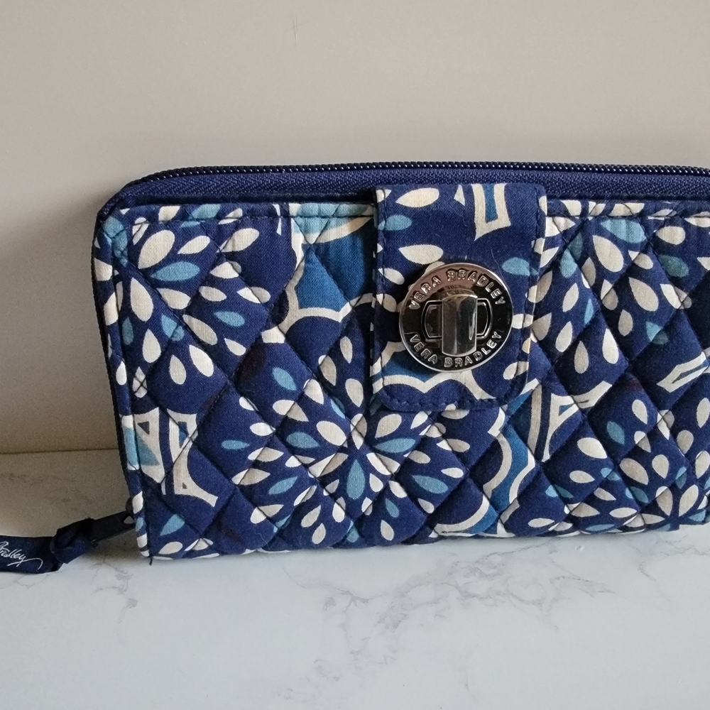 Vera Bradley Quilted Floral Turnlock Wallet